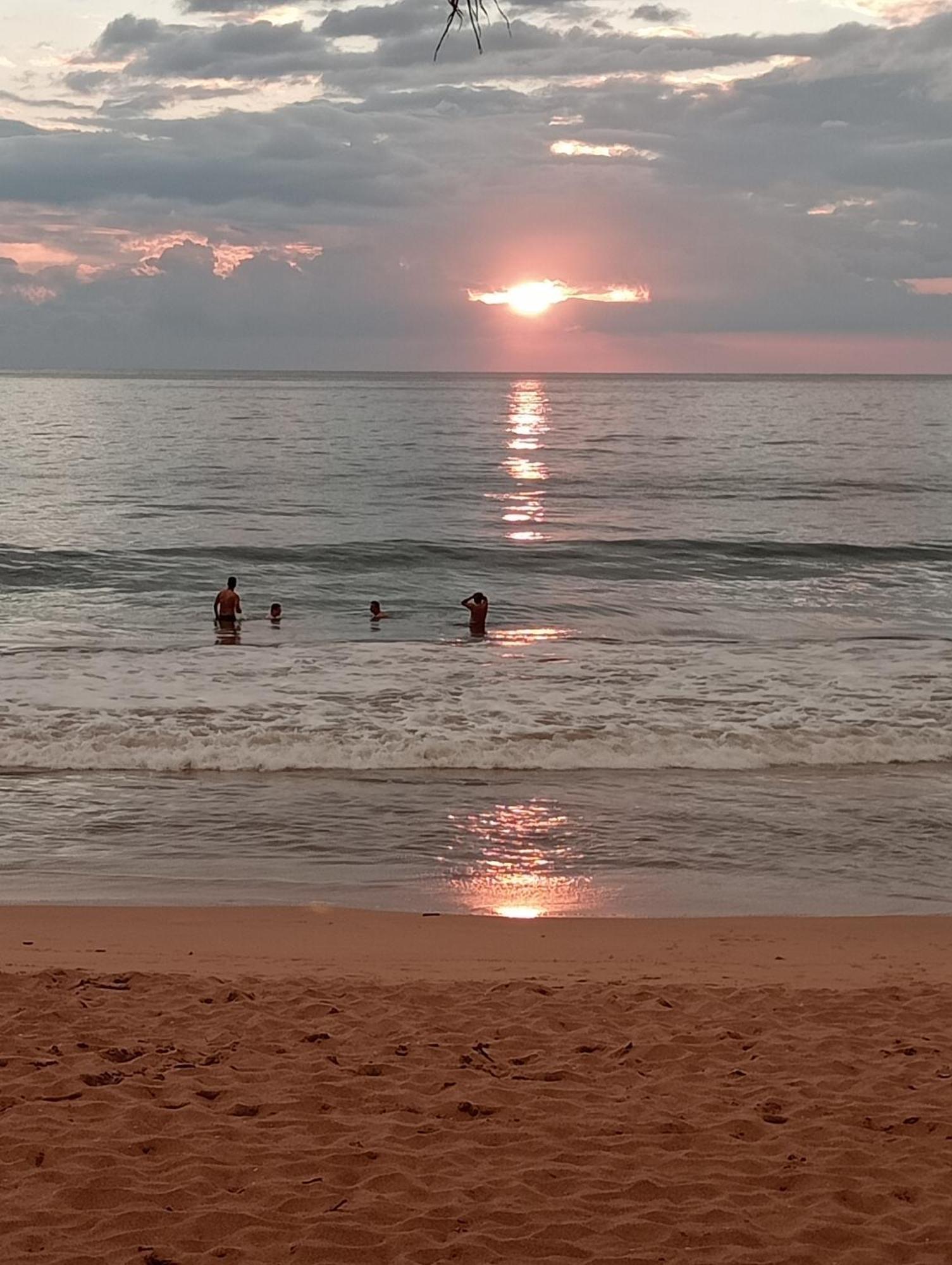 Arcade Beach Hotel Bentota Exteriér fotografie